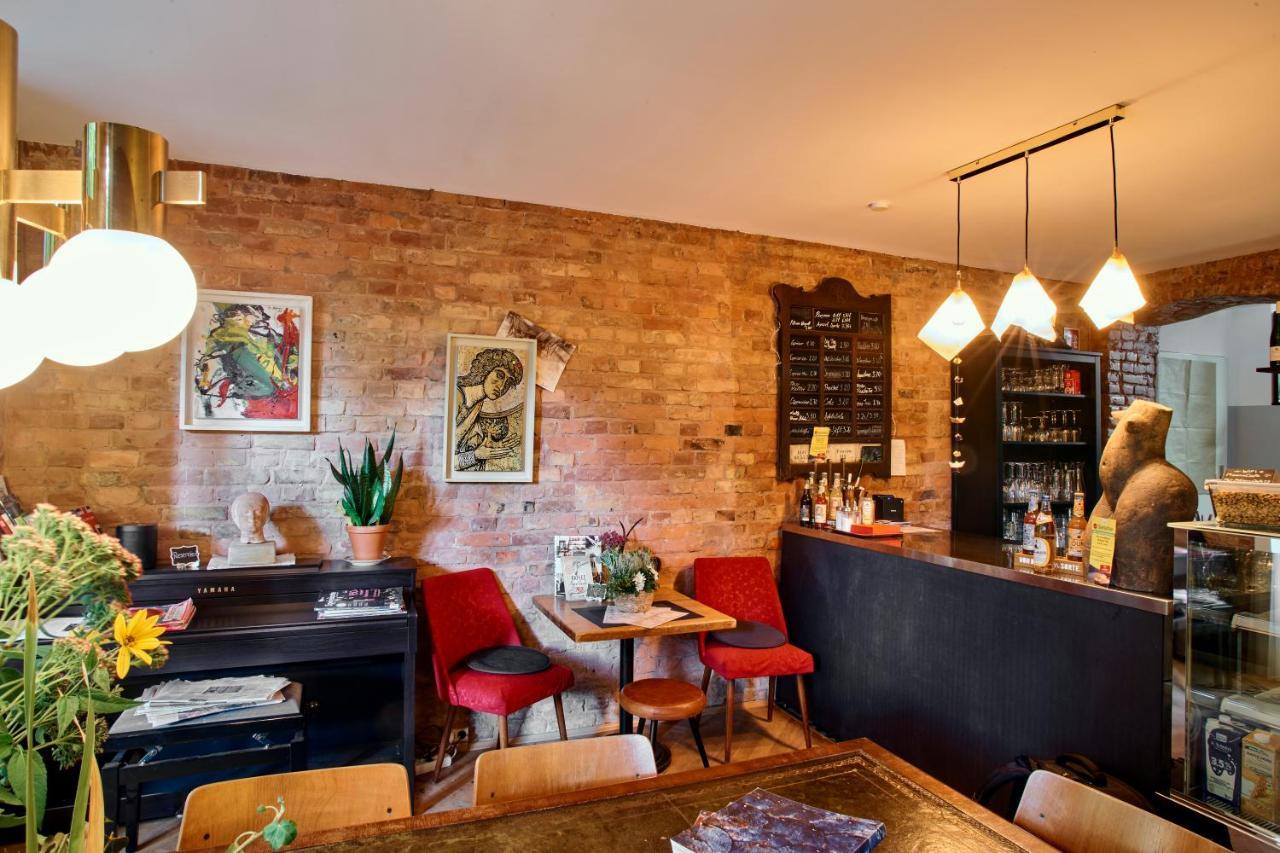 Beautiful Backyard Remise Apartment เบอร์ลิน ภายนอก รูปภาพ